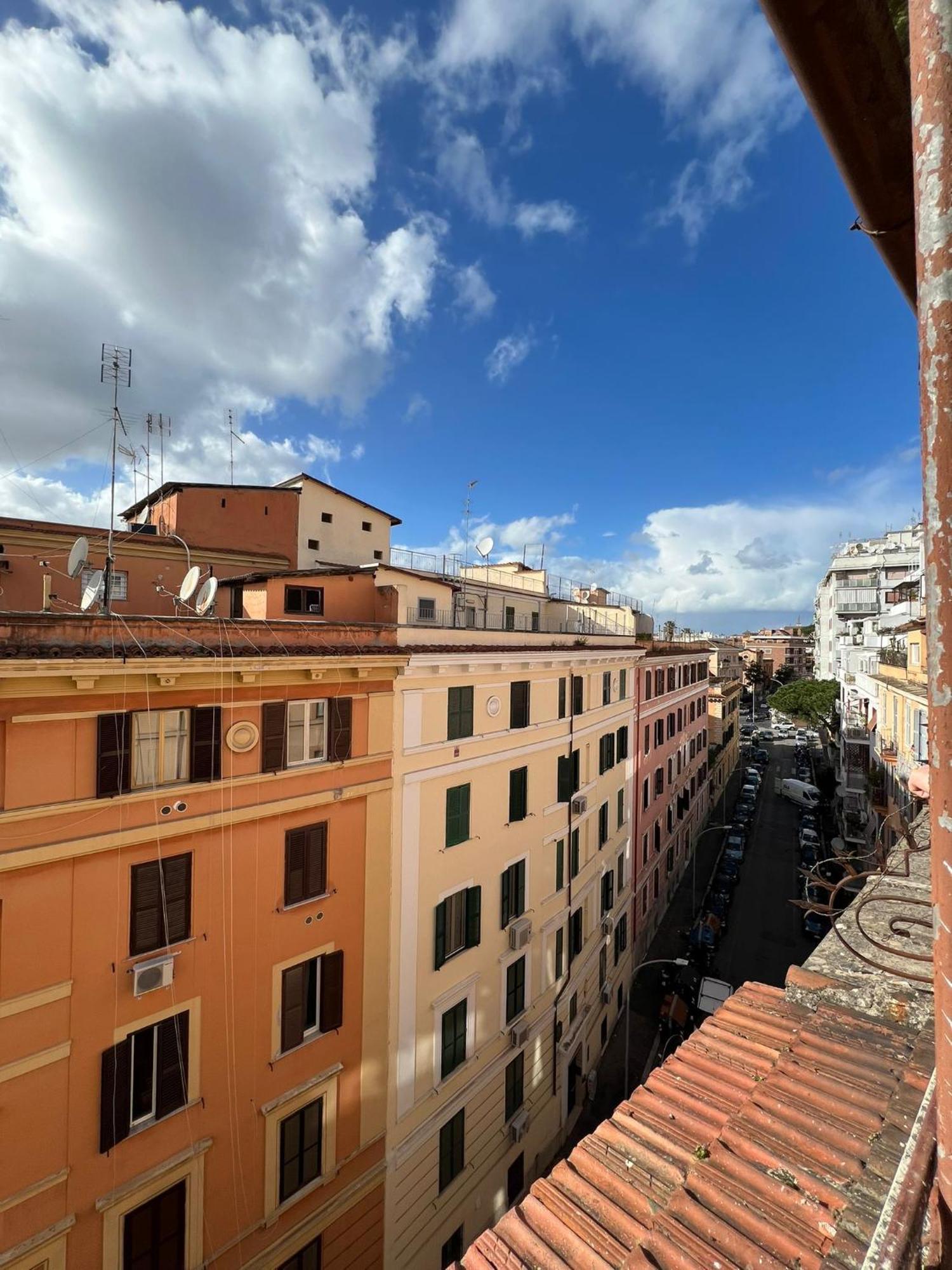 Luciano San Giovanni Guest House روما المظهر الخارجي الصورة